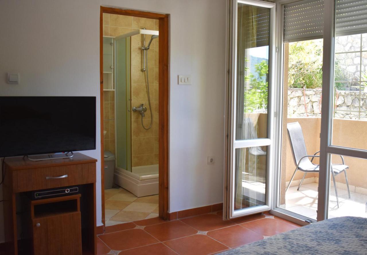Apartments Montenegro Risan Cuckovic Exterior foto