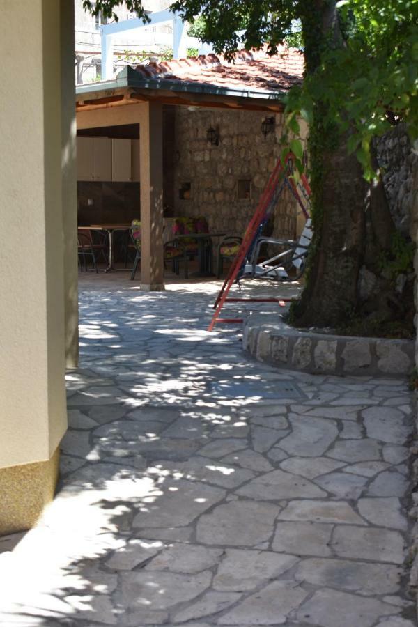 Apartments Montenegro Risan Cuckovic Exterior foto